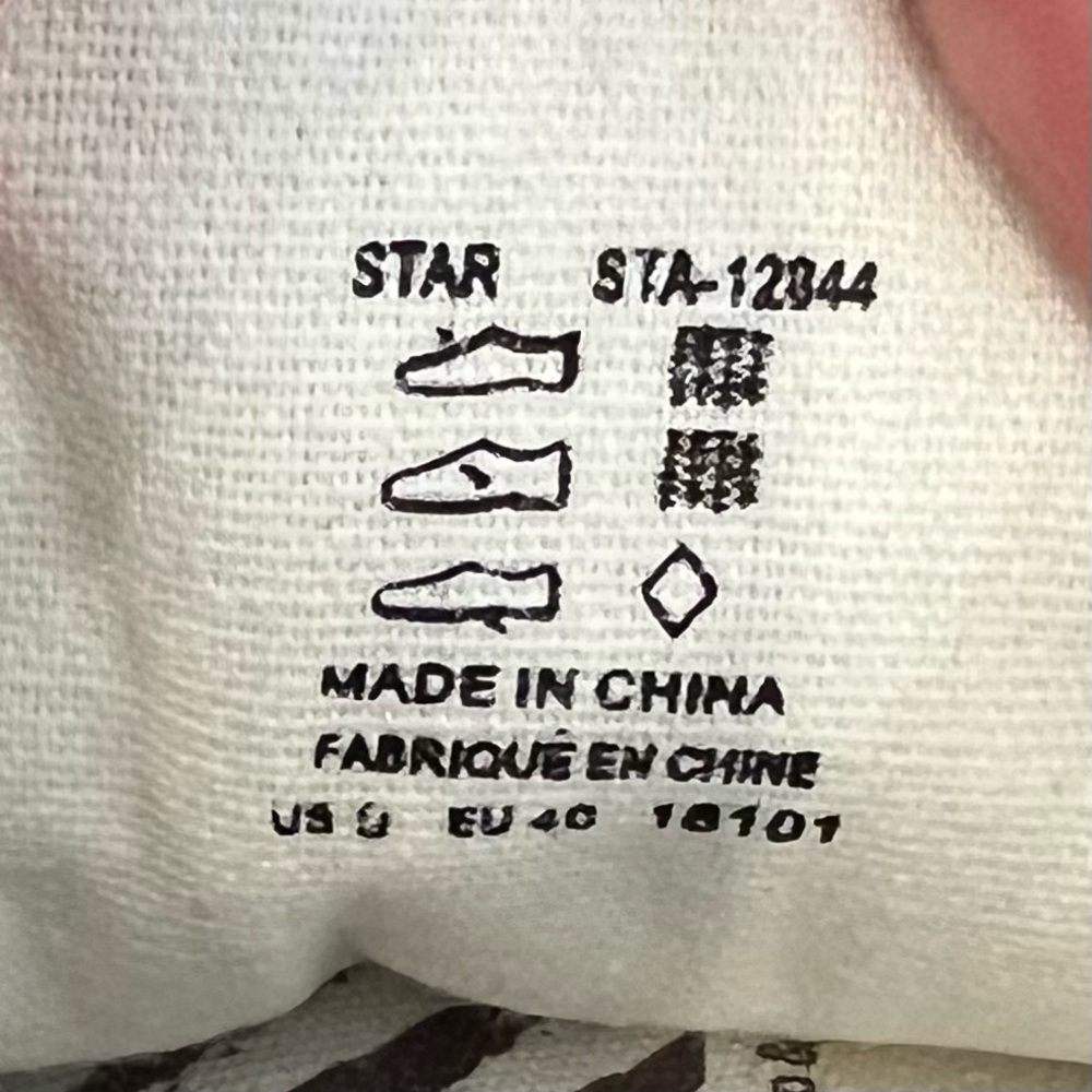 Taos Sneakers Womens 9 Red Canvas Lace Up Moc Star Walking Shoes Comfort Casual - Picture 15 of 15